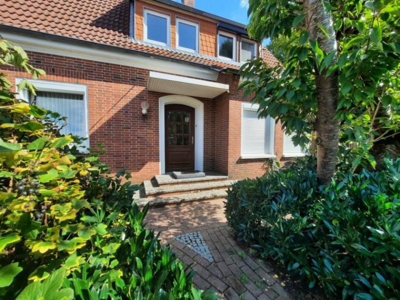 Großheide TOP Ein-/Zweifamilienhaus * TOP-Lage * NUR 9500m von der Nordseeküste entfernt * Wintergarten * 2 Wohneinheiten möglich * * *