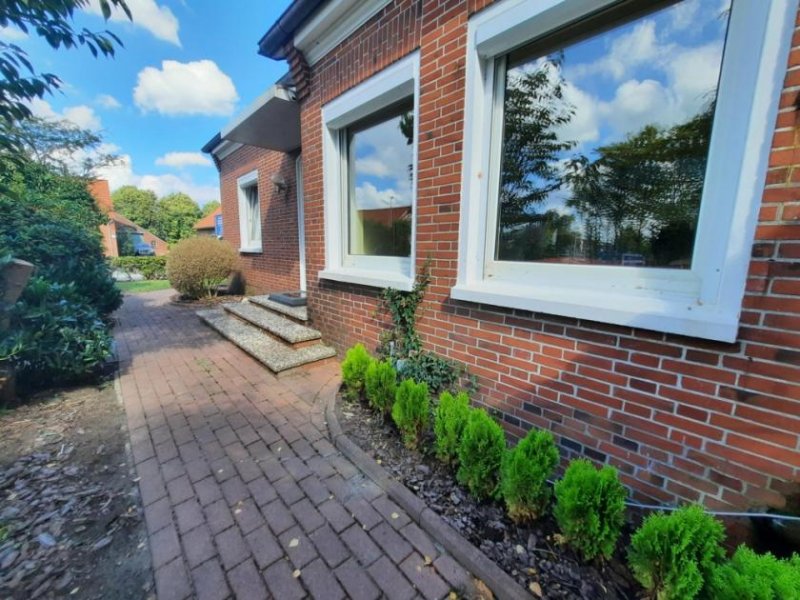 Großheide TOP Ein-/Zweifamilienhaus * TOP-Lage * NUR 9500m von der Nordseeküste entfernt * Wintergarten * 2 Wohneinheiten möglich * * *