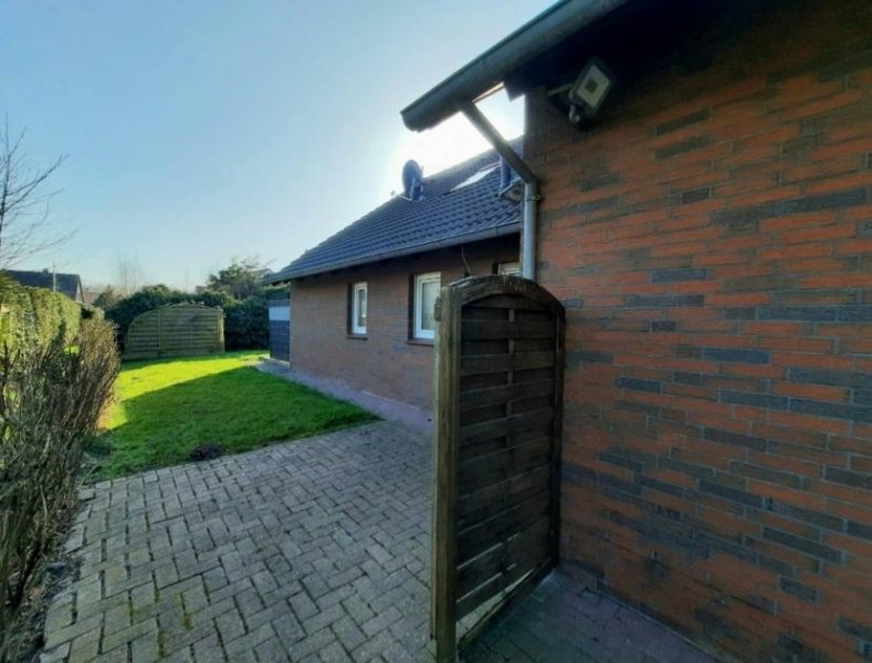 Dornum MEGA-PREIS & PROVISIONSFREI * Ferienhaus mit 4 Wohneinheiten * TOP-Rendite möglich * Strand & Meer NUR 2900m entfernt *