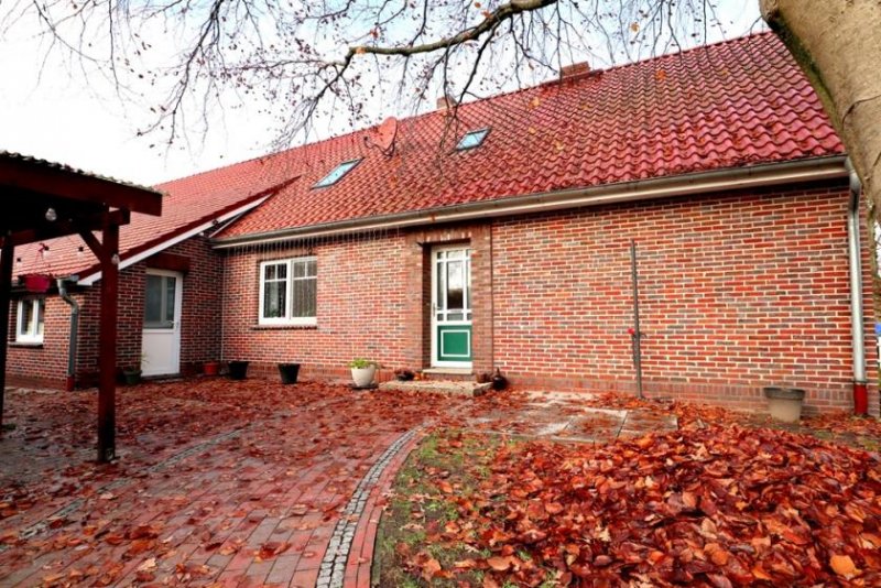 Barßel EFH * Fehnhaus * 5 ZKB * saniert * große Scheune * vermietet * Ausbaureserve * Haus kaufen