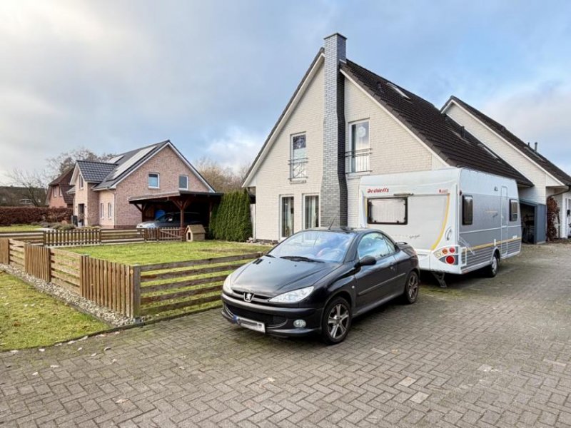 Barßel * Top Lage * DHH * Heizung von 2023 * PV-Anlage 2024 * Doppelcarport * Baujahr 1996 * Kaminofen * Haus kaufen