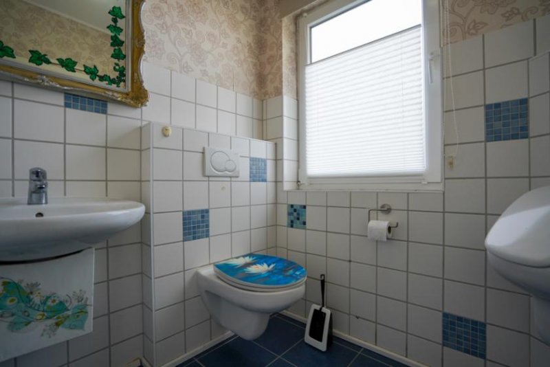 Saterland * 6 Schlafzimmer * Gasheizung von 2023 * großer Innenhof * großes Grundstück * überdachte Terrasse Haus kaufen