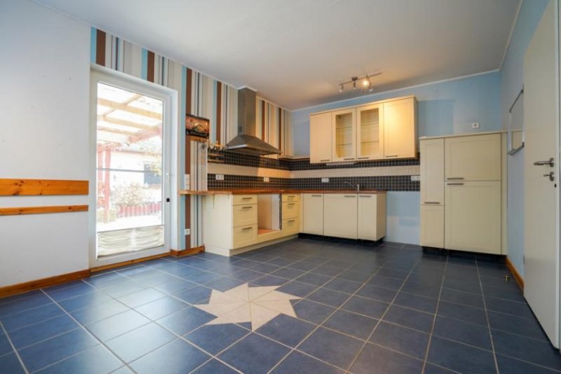 Saterland * 6 Schlafzimmer * Gasheizung von 2023 * großer Innenhof * großes Grundstück * überdachte Terrasse Haus kaufen