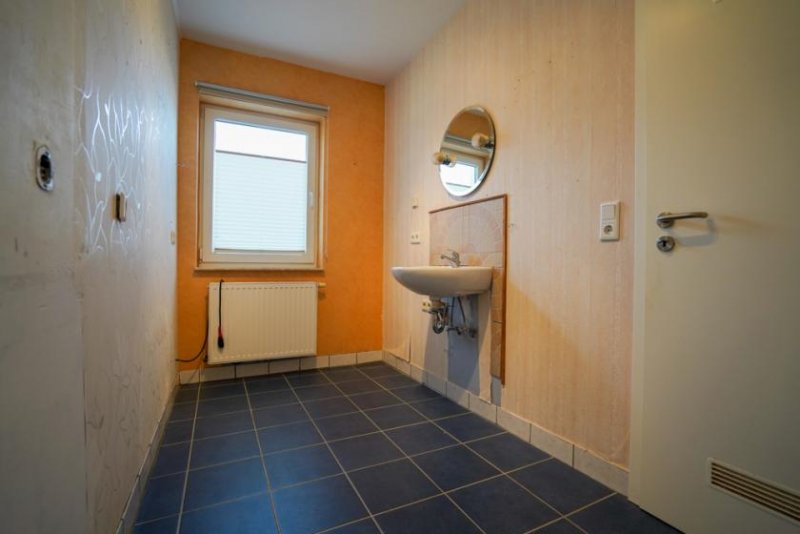 Saterland * 6 Schlafzimmer * Gasheizung von 2023 * großer Innenhof * großes Grundstück * überdachte Terrasse Haus kaufen