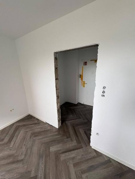 Emden Emden - direkt am Delft ! Komplett saniertes 1-Zimmer-Appartement im Erdgeschoss ! Wohnung kaufen