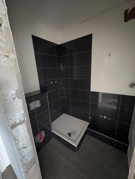 Emden Emden - direkt am Delft ! Komplett saniertes 1-Zimmer-Appartement im Erdgeschoss ! Wohnung kaufen