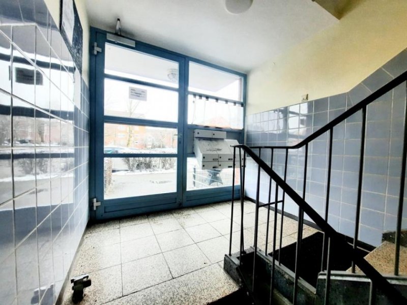 Emden TOP-Preis !!! * Zentraler geht es kaum * Eigentumswohnung mit Balkon * innenstadtnahe aber ruhige Wohnlage * derzeit gut * * *