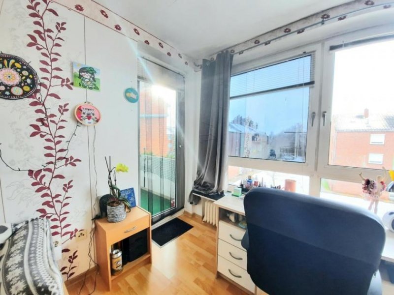 Emden Zentraler geht es kaum * Eigentumswohnung mit Balkon * innenstadtnahe aber ruhige Wohnlage * derzeit gut vermietet * Geldanlage