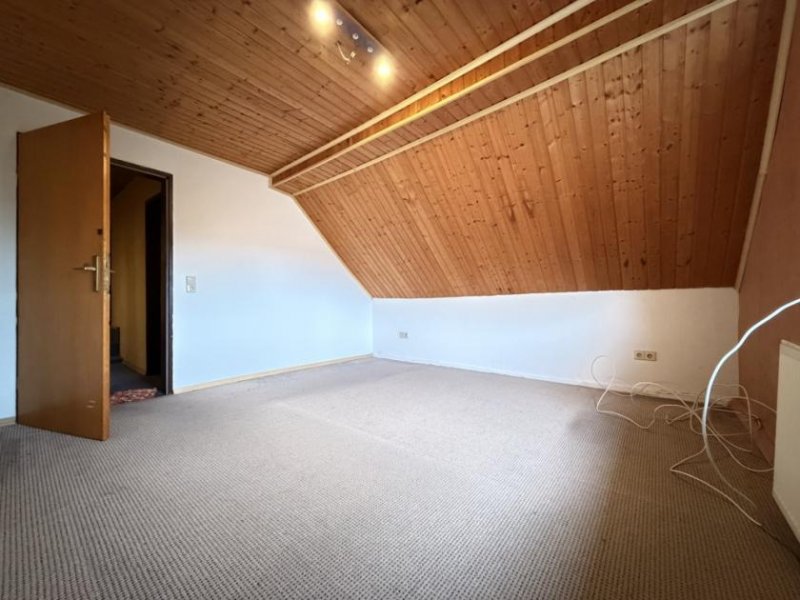 Leer (Ostfriesland) * 2 Wohneinheiten nebeneinander * Top Lage * 2 Heizungen von 2019 * Sanierungsbedürftig * Haus kaufen