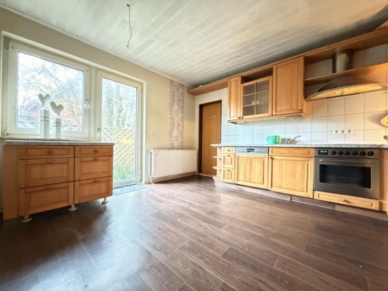 Leer (Ostfriesland) * 2 Wohneinheiten nebeneinander * Top Lage * 2 Heizungen von 2019 * Sanierungsbedürftig * Haus kaufen