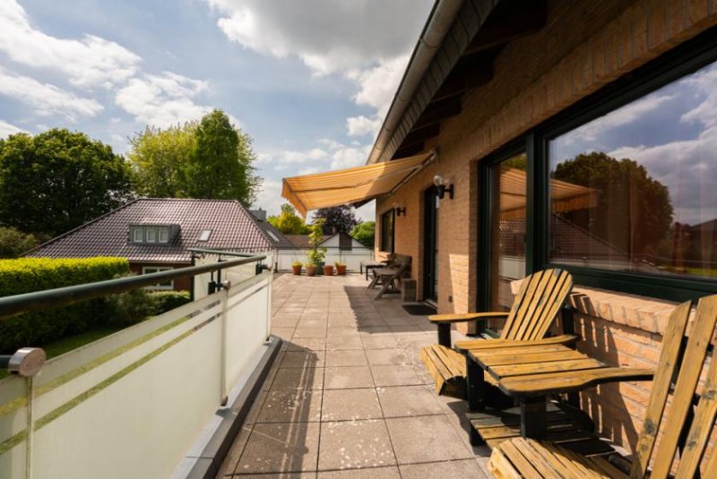 Leer (Ostfriesland) Mittendrin und doch allein! * Sackgassenendlage* Terrasse * Fußbodenerwärmung * Glasfaser * Haus kaufen