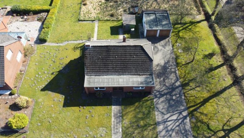 Leer (Ostfriesland) Reduziert! Einfamilienhaus mit 4.460m² Grundstück und traumhaftem Weitblick Haus kaufen