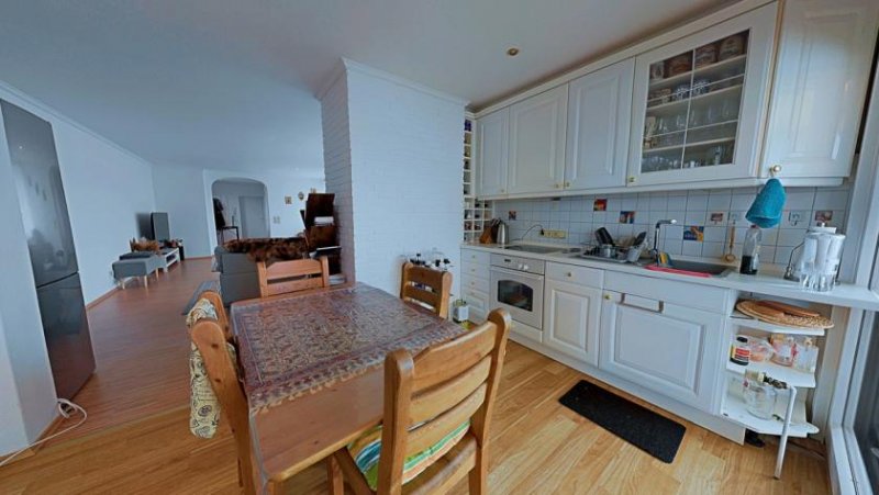 Leer (Ostfriesland) Reserviert! Licht, Ruhe, Komfort - Helle 2-Zimmer-Wohnung mit Wintergarten in Leer Wohnung kaufen