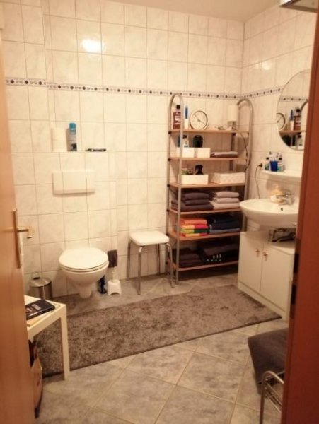 Leer (Ostfriesland) * TOP Stadtlage * Heizung von 2023 * Eigener Parkplatz * Fahrradschuppen * Renoviert * Wohnung kaufen