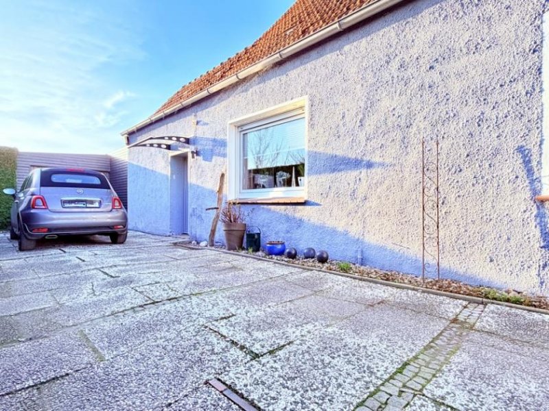 Moormerland * Sackgassenlage * 15kw Ofen * Sauna * Garage * großes Grundstück * Küche 4 Jahre * Wintergarten * Haus kaufen