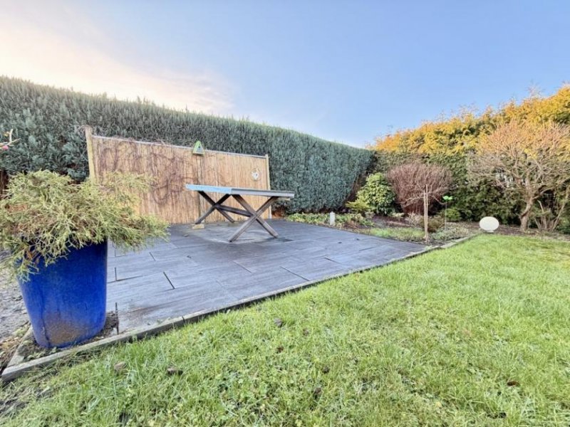 Moormerland * Top Lage * 15kw Ofen von 2024 * Sauna * Garage * großes Grundstück * Küche 4 Jahre * Wintergarten * Haus kaufen