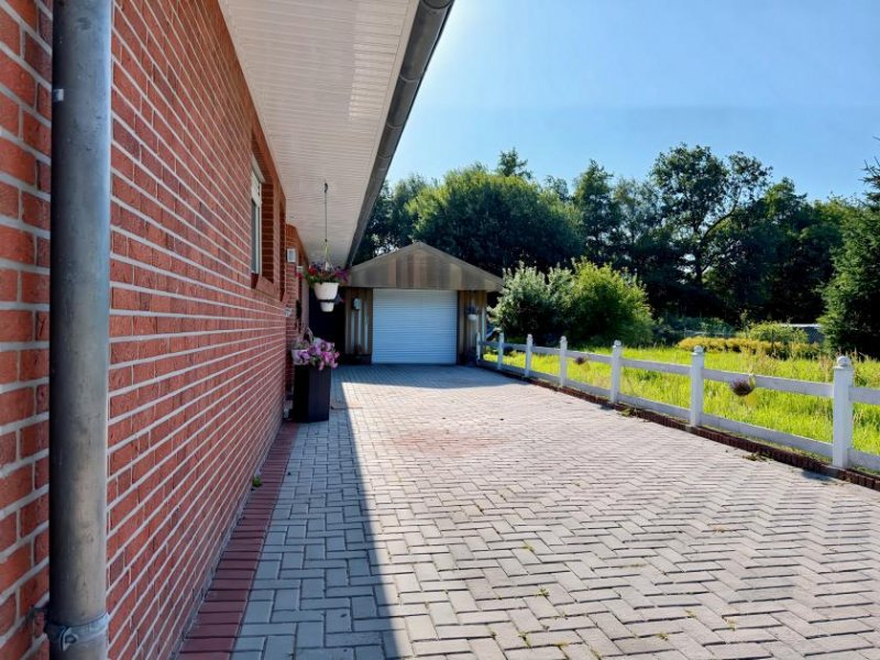 Westoverledingen * Bungalow mit seltenem 1.667 m² Grundstück und wunderschönem Baumbestand * Haus kaufen