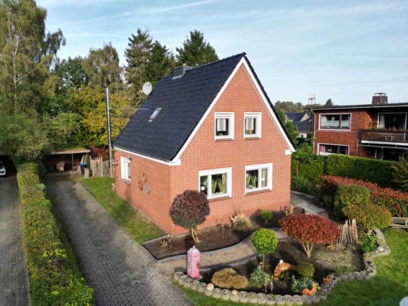 Westoverledingen * Gepflegtes Einfamilienhaus mit Charme, Kamin & großzügigem Grundstück * Haus kaufen
