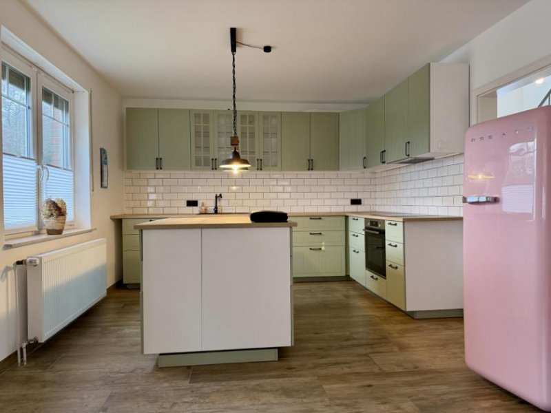 Westoverledingen * Großzügig, Modernisiert, neue Fenster, neue Küche, mit Einliegerwohnung, Grundstück ca.1520m² * Haus kaufen