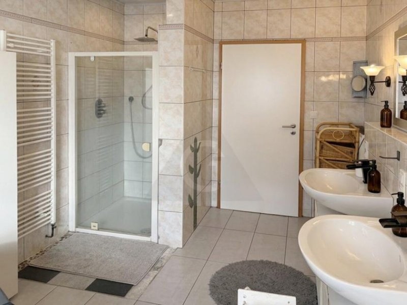 Westoverledingen Sicher & Geborgen: Zuhause für Groß & Klein Haus kaufen