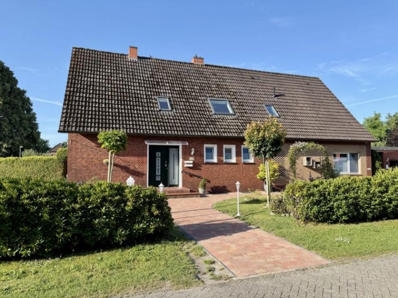 Westoverledingen * Zweifamilienhaus * Sehr modern & sehr gepflegt * hochwertige Einbauküchen * eigener Pool * Haus kaufen