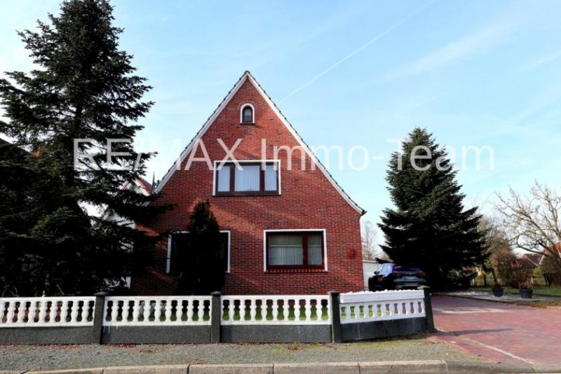 Rhauderfehn EFH im Zentrum von Rhauderfehn * 6 ZKB * Kanallage * Bj. 1962 * 1294 m² Grundstück * Haus kaufen