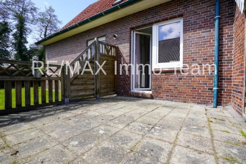 Rhauderfehn Kapitalanlage mit Potenzial: Dreiparteienhaus in gefragter Lage von Holte! Haus kaufen