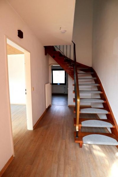 Rhauderfehn MFH in Rhauderfehn * Vereinswieke * 3 Wohnungen * zentrale Lage * Haus kaufen