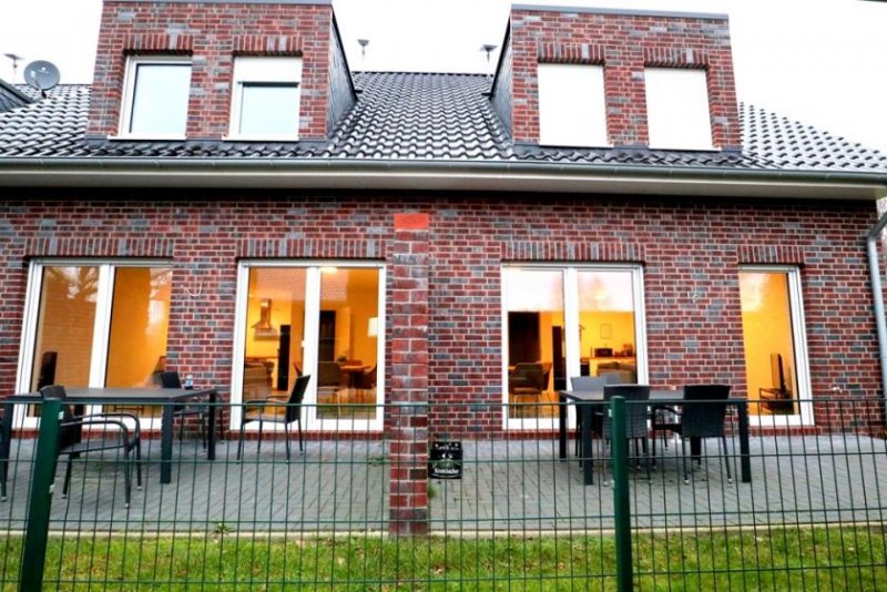 Rhauderfehn Rhauderfehn * 4 Reihenhäuser * Bj. 2022 * Wärmepumpe * jeweils 4ZKB * z.Z. vermietet * möbliert * Haus kaufen