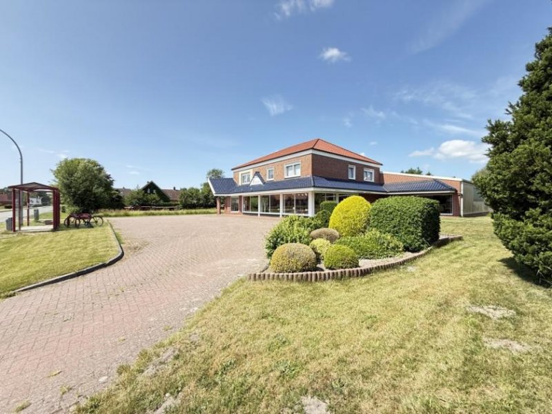 Weener * Große Ausstellungsfläche ca.160m² * Große Lagerhalle ca. 650m² * tolle Einliegerwohnung ca. 145m² * Haus kaufen