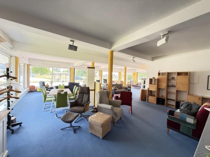 Weener * Große Ausstellungsfläche ca.160m² * Große Lagerhalle ca. 650m² * tolle Einliegerwohnung ca. 145m² * Haus kaufen