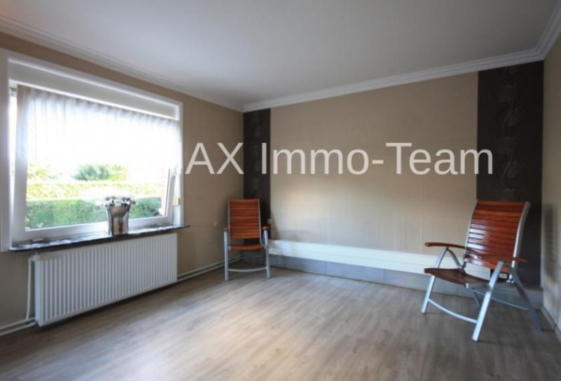 Weener * Großes Grundstück * 4 Zimmer * Heizung von 2018 * Nebengebäude ca. 150 m² * Gäste WC * Haus kaufen