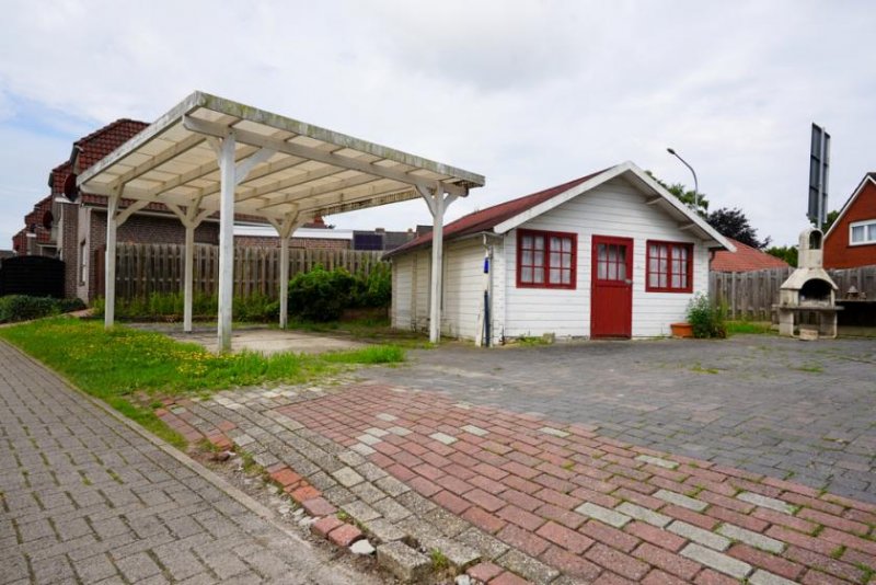 Weener Haus mit Anbau, separatem Holzhaus und Carport!
Vielseitig nutzbar, Platz für bis zu 9 Personen! Haus kaufen