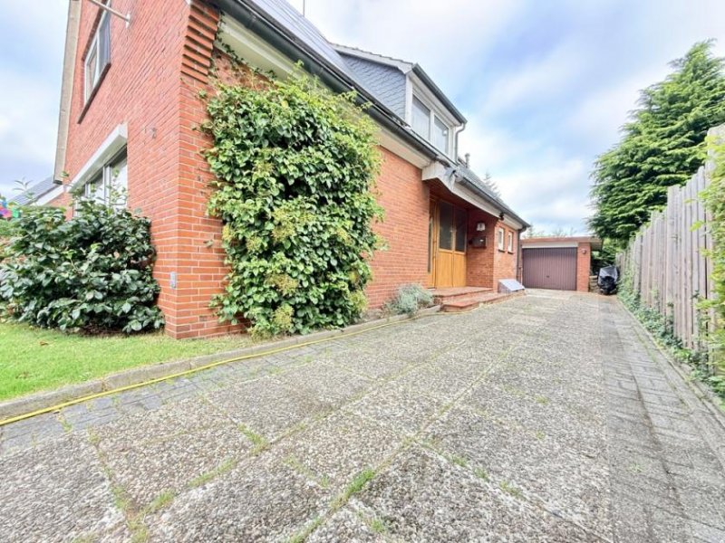 Weener Sackgassenlage * Einliegerwohnung möglich PV- Anlage * Hohlraumisolierung * Dachisolierung * Garage Haus kaufen