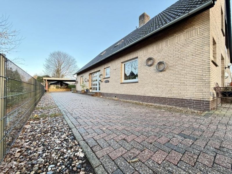 Weener * Top Lage * Einliegerwohnung * Hohlraumisolierung * Doppelcarport * Garage * Wintergarten * Haus kaufen