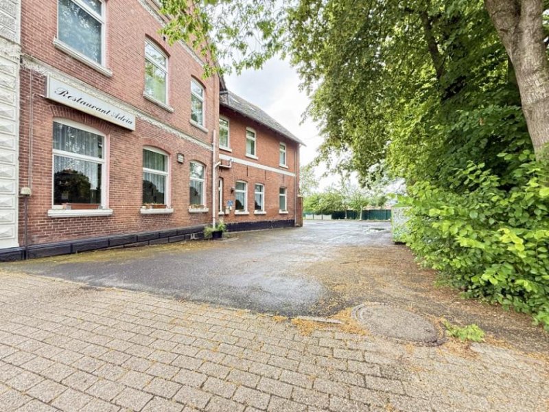 Bunde * Ehemaliges Hotel mit Anbau* TOP Lage * 18 Zimmer mit Bad * 3 Wohnungen * gute Infrastruktur * Haus kaufen
