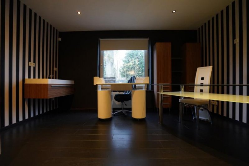 Bunde Großzügiges Bauernhaus mit großer Scheune, stilvoller Einrichtung und 3 Bädern in Bunde! Haus kaufen