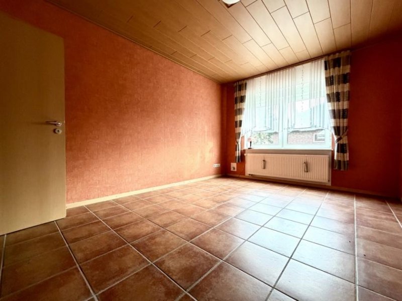 Bunde * Top Lage * 2002 komplett saniert * ebenerdiges wohnen * Fußbodenerwärmung * überdachte Terrasse * Haus kaufen