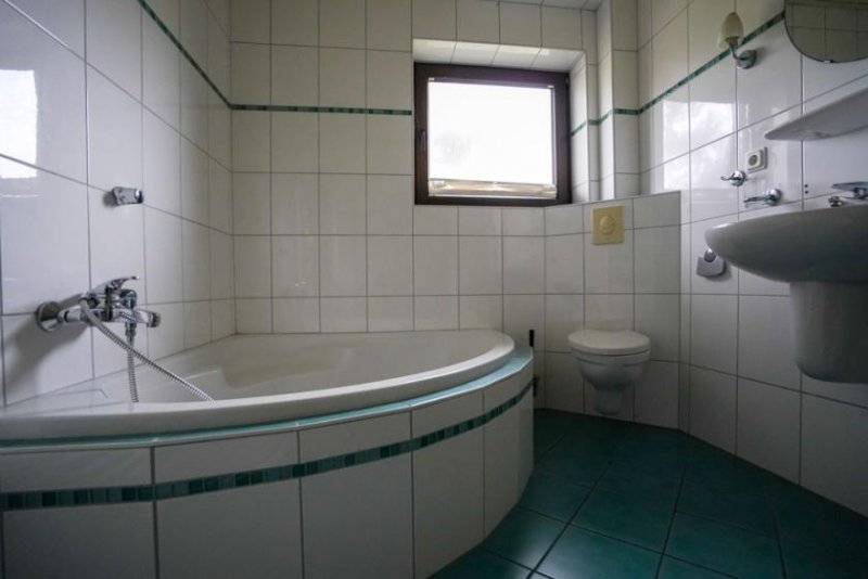 Hesel * Einliegerwohnung * Staubsaugeranlage * Pferdeboxen * Top Lage * freier Blick * gute Bausubstanz Haus kaufen