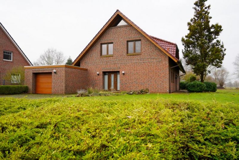 Hesel * Einliegerwohnung * Staubsaugeranlage * Pferdeboxen * Top Lage * freier Blick * gute Bausubstanz Haus kaufen