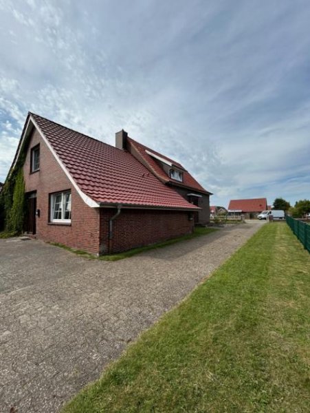 Ostrhauderfehn Einmalige Chance: 2 Immobilien auf 3867 m² – Kaufoption für angrenzende Grundstücke inklusive! Haus kaufen
