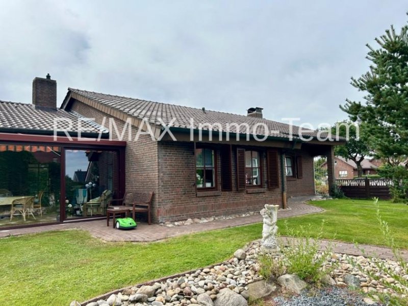 Ostrhauderfehn Einmalige Chance: 2 Immobilien auf 2363 m² * Haus kaufen
