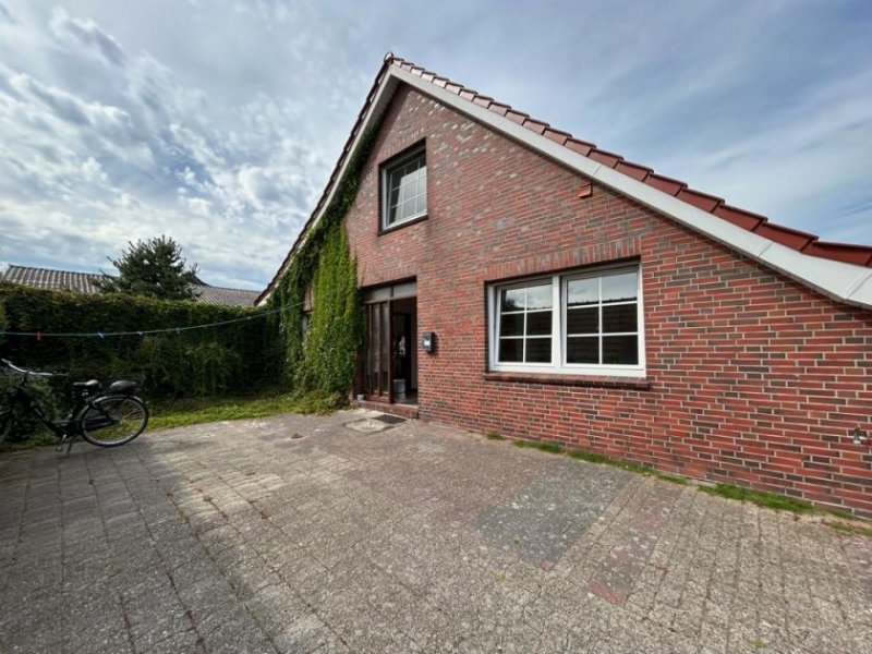 Ostrhauderfehn Einmalige Chance: 2 Immobilien auf 2363 m² * Haus kaufen