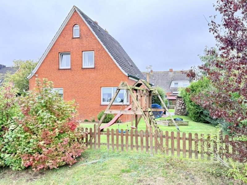 Jemgum * Ruhige Lage * Kamin * 2 Garagen * Unglaubliche Weitsicht * Heizung von 2023 * Top Raumaufteilung * Haus kaufen