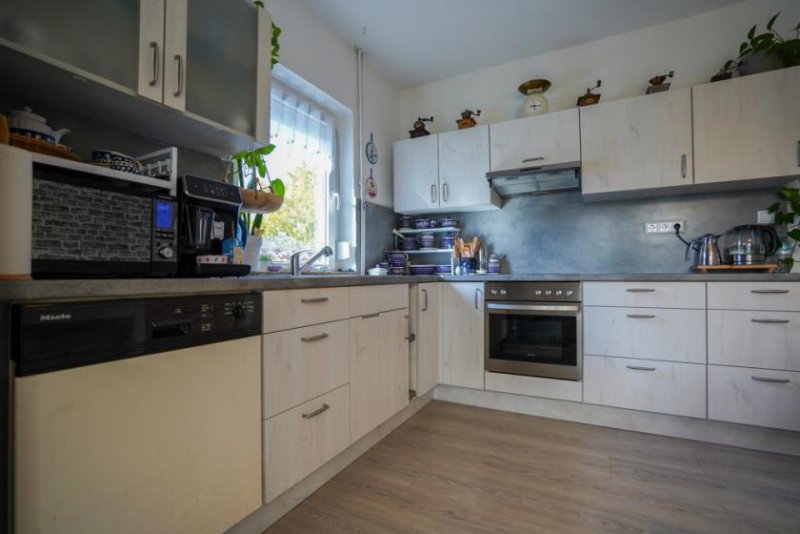 Jemgum Sehr gepflegtes, modernisiertes Einfamilienhaus in ruhiger Lage von Jemgum mit großem Grundstück! Haus kaufen