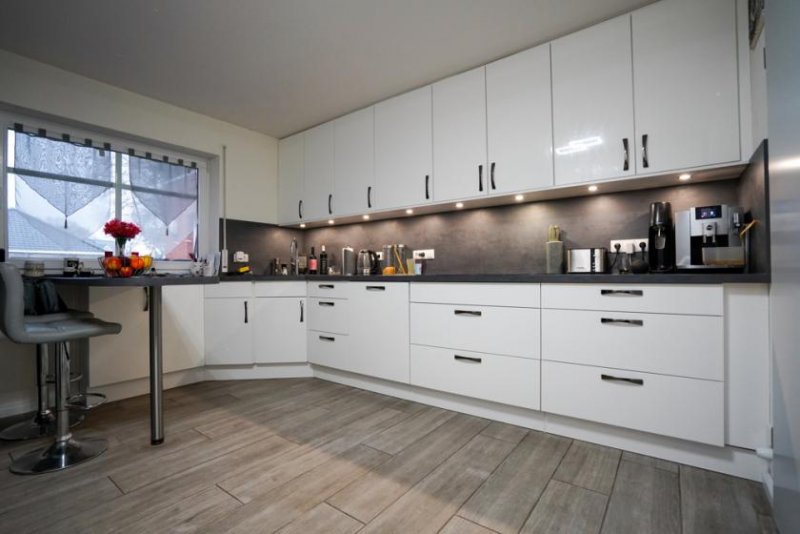 Papenburg Viel Platz, moderne Ausstattung & Einliegerwohnung – Wohnen mit Komfort in Papenburg-Aschendorf! Haus kaufen