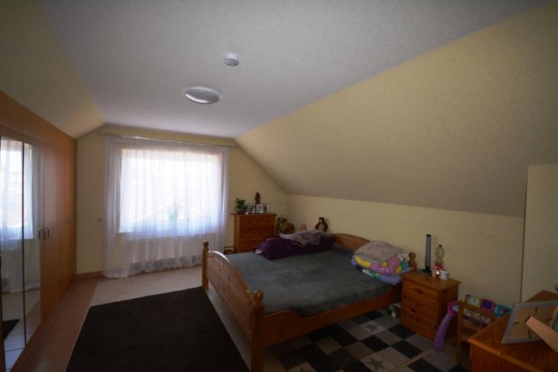 Heede (Landkreis Emsland) * Mehrfamilienhaus mit 3 Wohneinheiten und Gewerbe * Haus kaufen