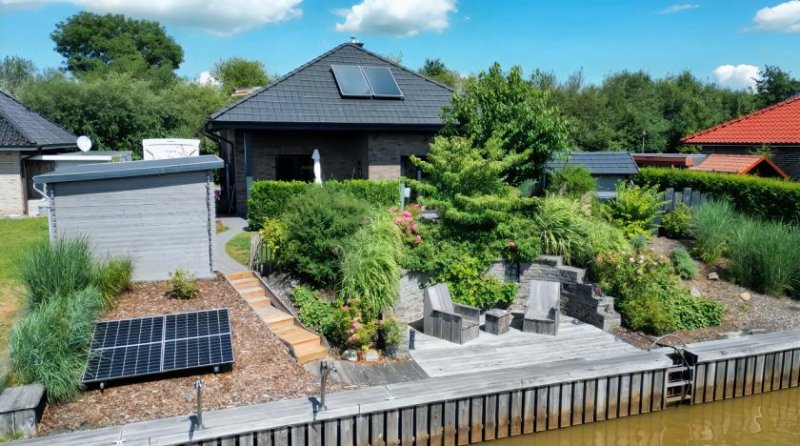 Rhede (Ems) * Traumhaus direkt am Wasser in Rhede "Am Spieksee" – Eigener Bootsanleger & Smart Home inklusive * Haus kaufen
