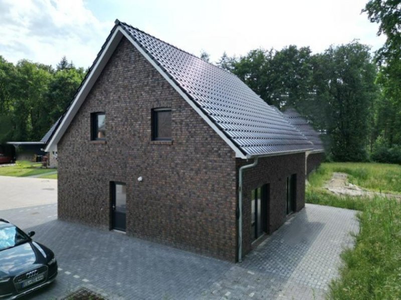 Surwold * Moderner Neubau * Elektrische Rollladen * Fußbodenheizung, keine Heizkörper * Erstbezug * Haus kaufen