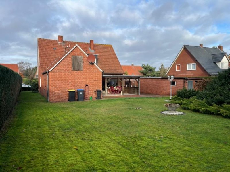Börger **Gepflegtes Einfamilienhaus mit großem Grundstück und solider Bauweise Grundstück & 2 Garagen** Haus kaufen